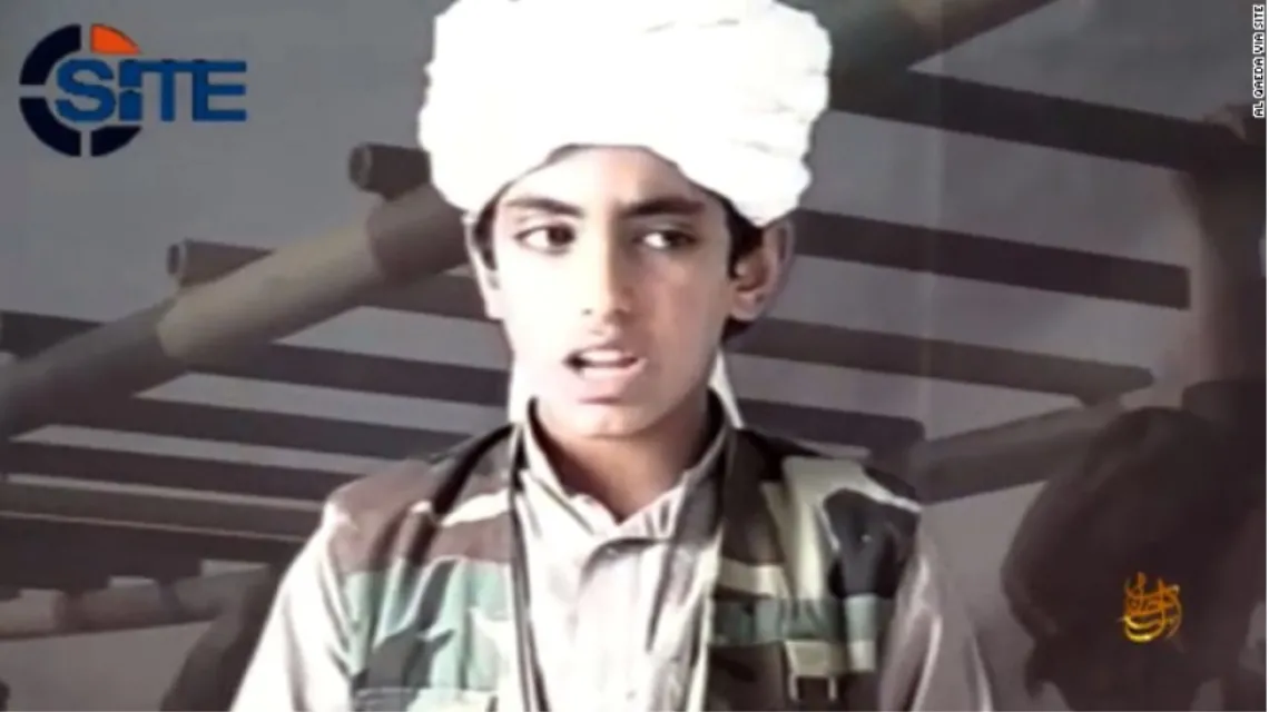 Hamza, syn Osamy bin Ladena, kiedy był młodym chłopcem /  / Screen ze strony edition.cnn.com/