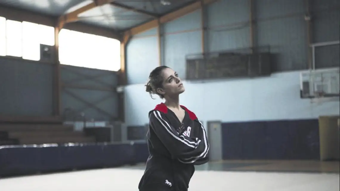 Ariane Labed w filmie „Alpy” Giorgosa Lanthimosa / Fot. Materiały dystrybutora