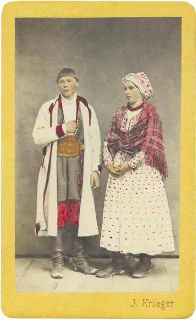 Para krakowiaków, koniec XIX w. / Fot. Ignacy Krieger / Muzeum Etnograficzne w Krakowie