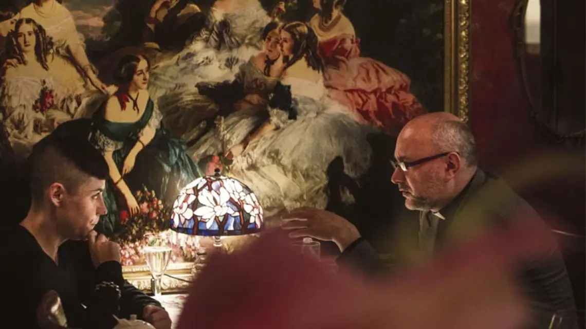 Maria Peszek i ks. Andrzej Draguła, Warszawa, 21 października 2012 r. / Fot. Robert Kowalewski