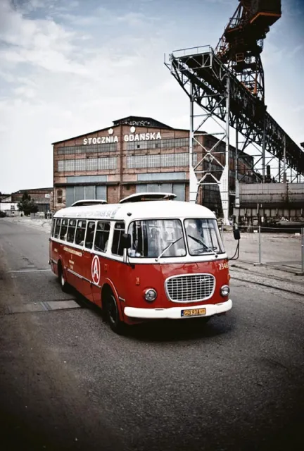 Subiektywna Linia Autobusowa, projekt Grzegorza Klamana (więcej informacji pod artykułem) / Fot. Michał Szlaga / ALTERNATIVA