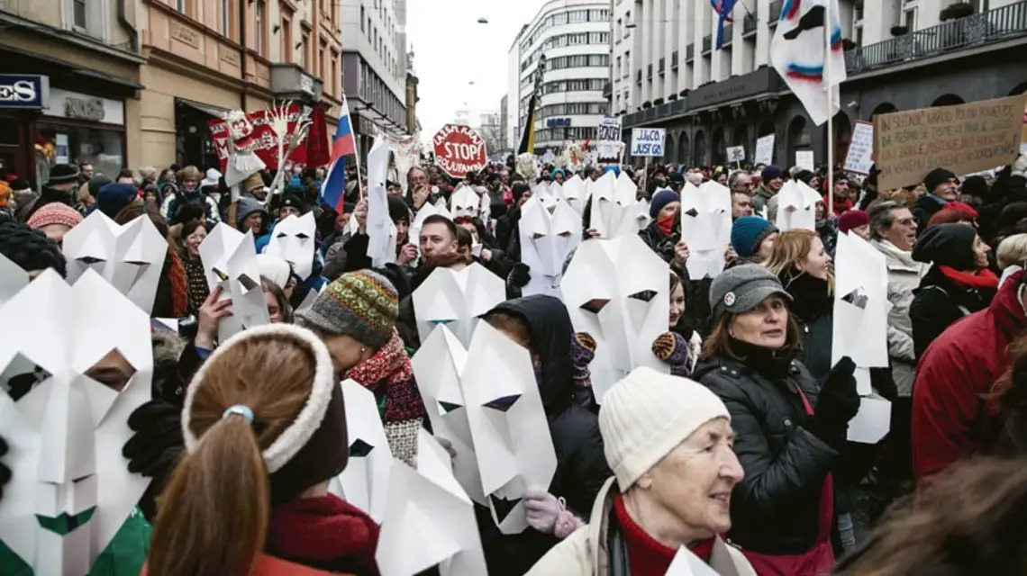 Protest przed siedzibą Narodowego Banku Słowenii, Lublana, 8 lutego 2013 r. / Fot. IMAGO STOCK&PEOPLE / EAST NEWS