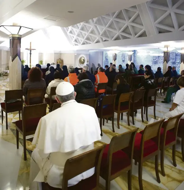 W kaplicy Domu św. Marty, marzec 2013 r. / Fot. OSSERVATORE ROMANO / AFP PHOTO / EAST NEWS