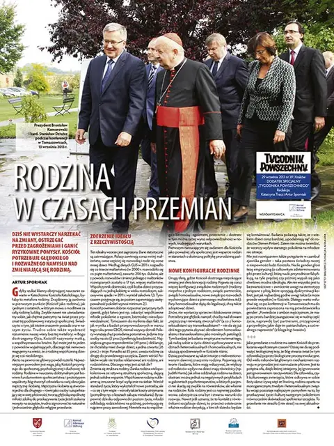 Okładka dodatku: na zdjęciu prezydent Bronisław Komorowski i kard. Stanisław Dziwisz podczas konferencji w Tomaszowicach, 13 września 2013 r. / Fot. Krzysztof Babulewicz / FUNDACJA K. ADENAUERA
