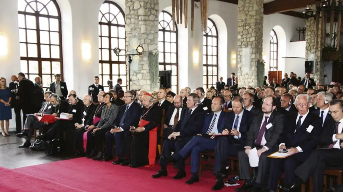 XIII Międzynarodowa Konferencja „Rola Kościoła katolickiego w procesie integracji europejskiej”, Tomaszowice, 13-14 września 2013 r. / Fot. Krzysztof Babulewicz / FUNDACJA K. ADENAUERA