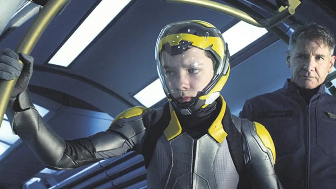 Asa Butterfield i Harrison Ford / Fot. MATERIAŁY PRASOWE