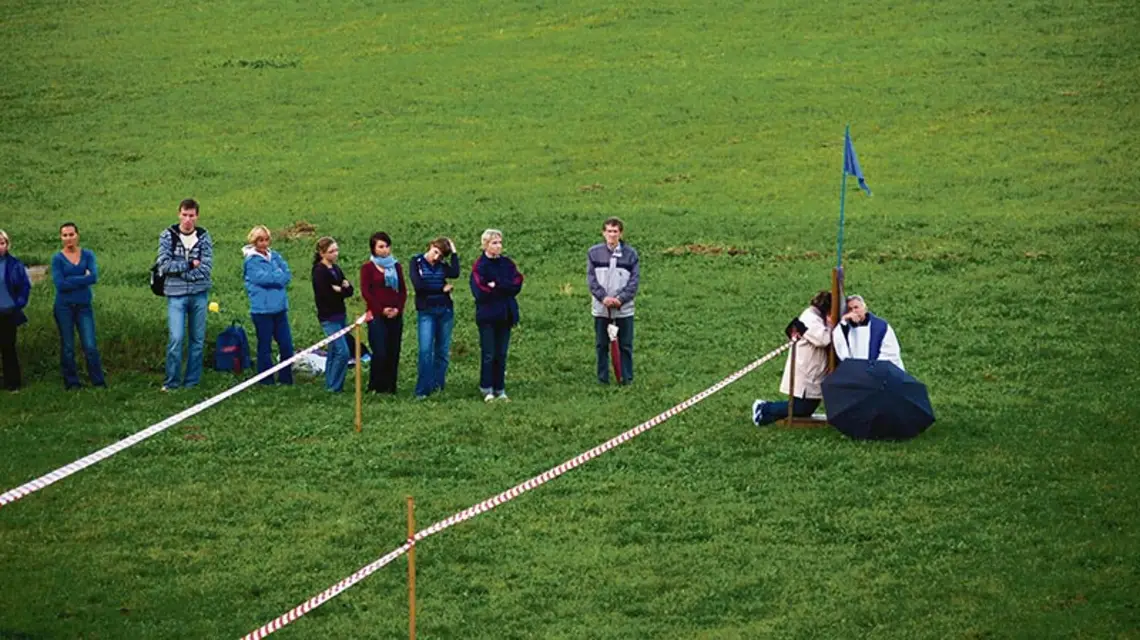 Uroczystości odpustowe oraz archidiecezjalne dożynki w Wąwolnicy, pow. Puławy, 2009 r. / Fot. Łukasz Miechowicz / REPORTER