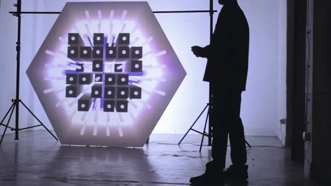 Kadr z filmu z cyklu „Małe Rewolucje”, który jest częścią programu Copernicus Festival. Prezentacja filmów oraz towarzyszące im dyskusje będą się odbywać codziennie w godz 14.00–16.00 w De Revolutionibus Books & Cafe na Brackiej 14. / Fot. Materiały Pola Borkiewicz