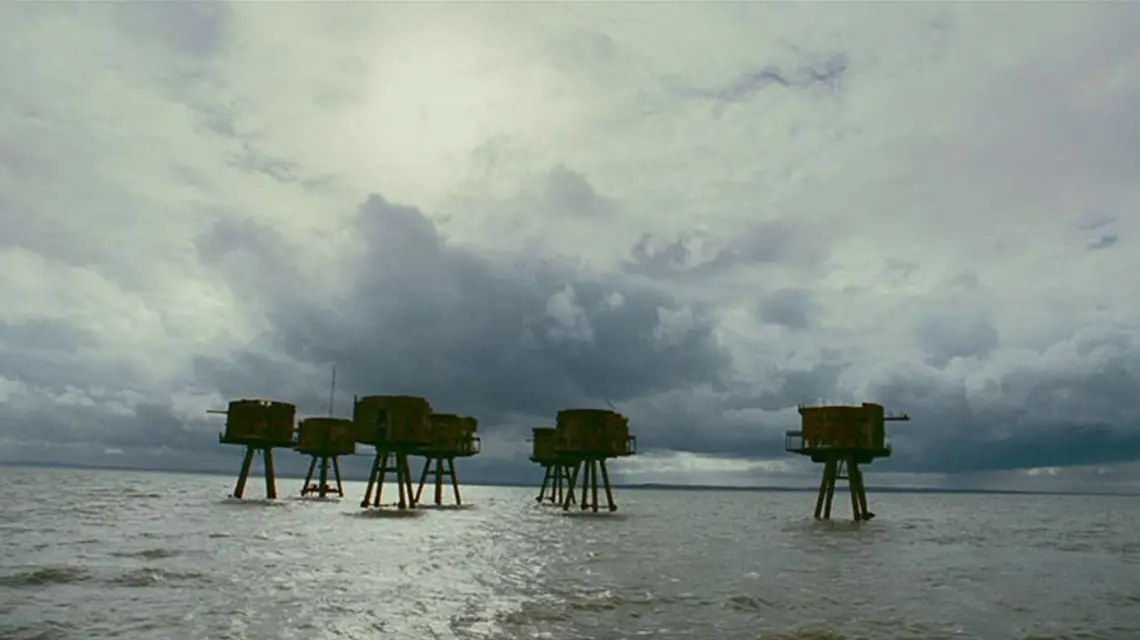 Rosa Barba, „Subconscious Society”, instalacja wideo, 2014 r. / Fot. Berlin Biennale