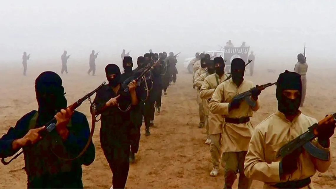 Bojownicy Islamskiego Państwa w Iraku i Syrii, czerwiec 2014 r. / Fot. nbcnews.com
