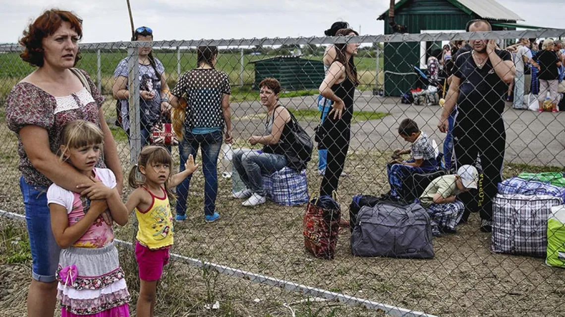 Uchodźcy niedaleko Łuhańska, maj 2014 r. / Fot. Valeriy Melnikov / RIA NOVOSTI / EAST NEWS