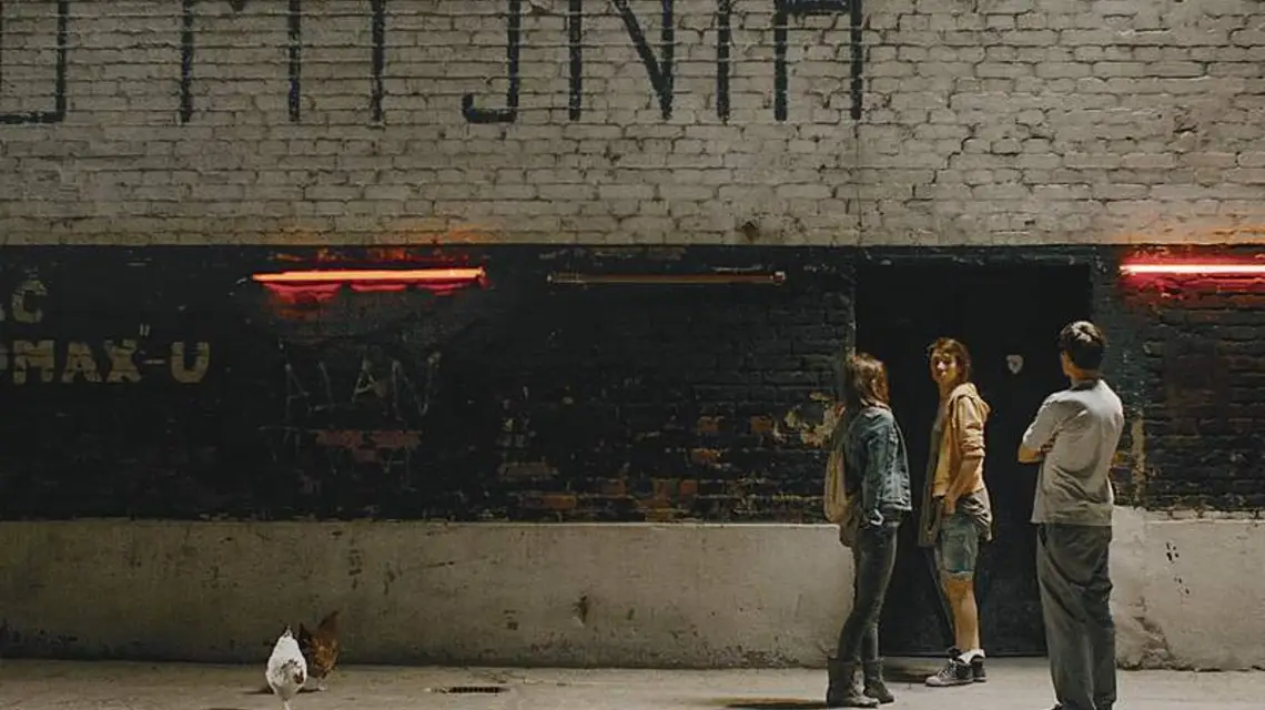 Helena Sujecka, Agnieszka Pawełkiewicz i Szymon Czacki w „Małych stłuczkach” / Fot. ALTER EGO PICTURES