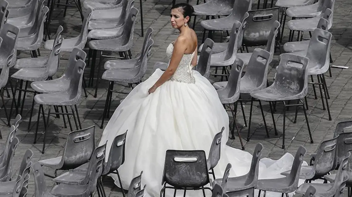 Panna młoda na placu św. Piotra tuż po audiencji generalnej, 17 września 2014 r. / Fot. Evandro Inetti / ZUMA WIRE / FORUM