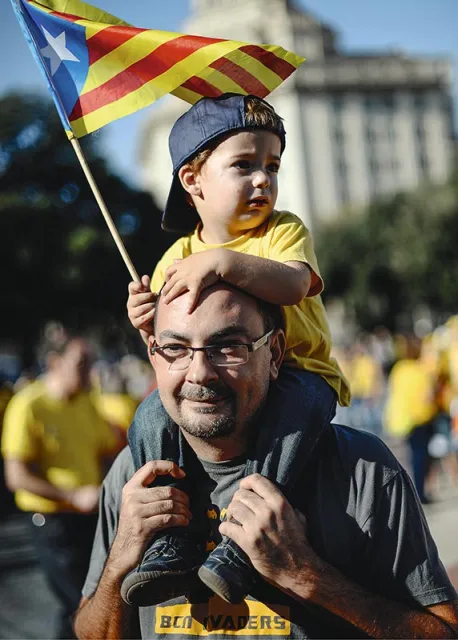 W Narodowy Dzień Katalonii na ulice Barcelony wyszło ponad milion ludzi; 11 września 2014 r. / Fot. Ramil Sitdikov / RIA NOVOSTI / EAST NEWS