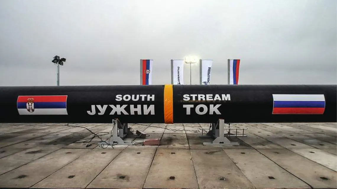 Rok temu pod Belgradem oficjalnie rozpoczynano budowę serbskiego odcinka South Stream, 24 listopada 2013 r. / Fot. Koca Sulejmanovic / EPA / PAP