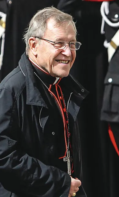 Kardynał Walter Kasper, Watykan, marzec 2013 r. / Fot. Radek Pietruszka / PAP