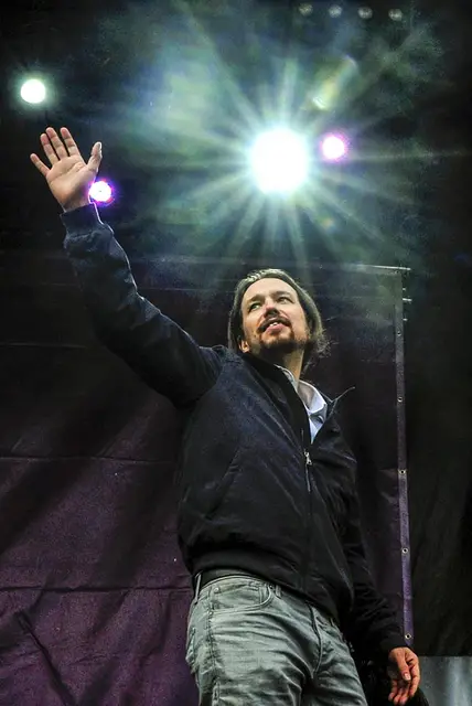 Pablo Iglesias, przywódca partii Podemos, podczas wiecu na placu Puerta del Sol w Madrycie, 31 stycznia 2015 r. / Fot. Tom Gandolfini / AFP / EAST NEWS