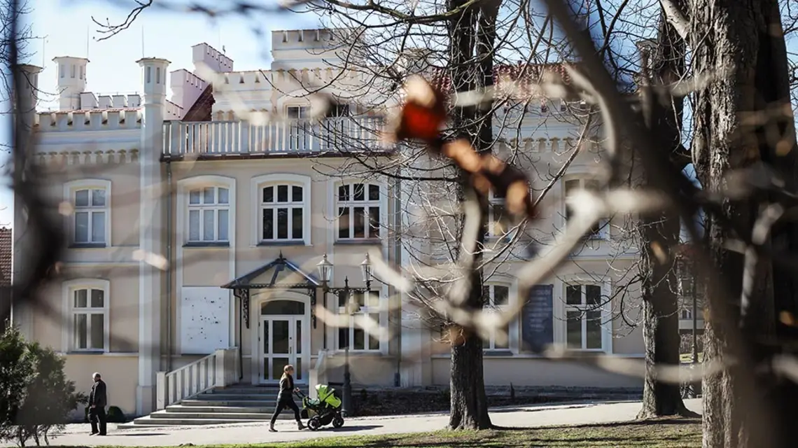 Pałacyk Strzelecki. Siedziba Biura Wystaw Artystycznych w Tarnowie. / Fot. Jolanta Więcław