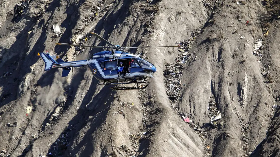 Miejsce rozbicia samolotu we francuskich Alpach, 27 marca 2015 r. / Fot. Gonzalo Fuentes / REUTERS / FORUM