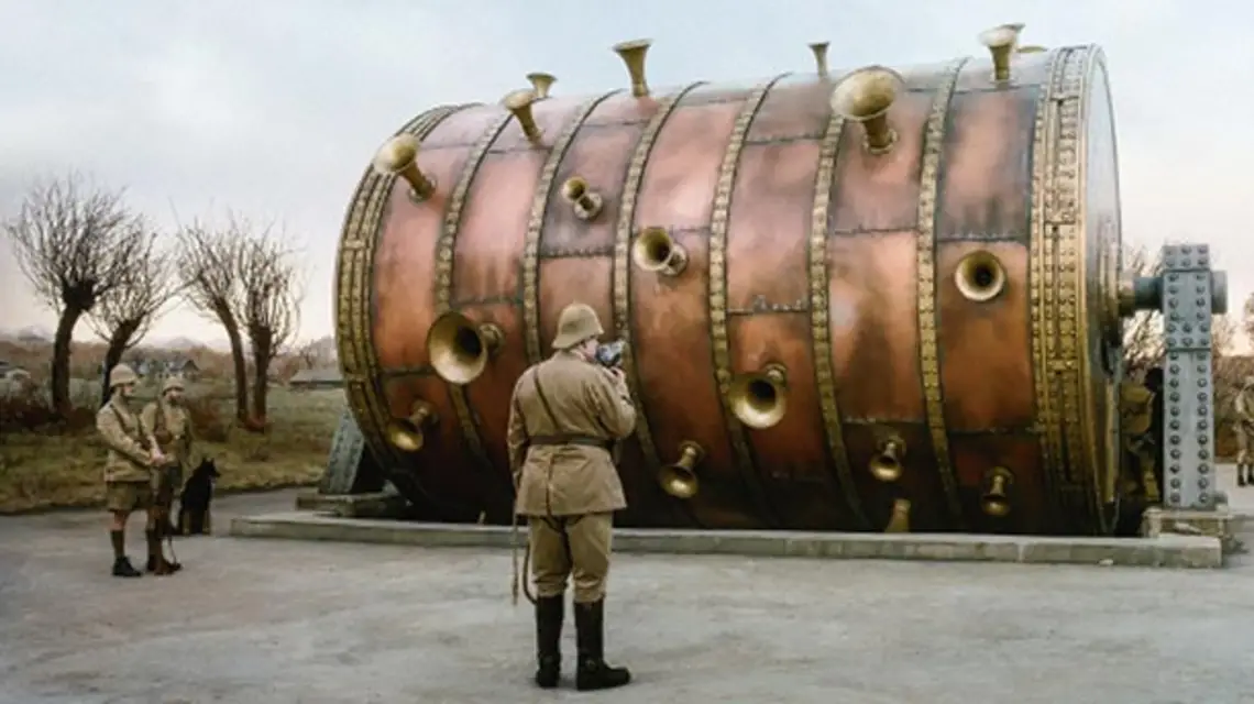 Kadr z filmu „Gołąb przysiadł na gałęzi i rozmyśla nad istnieniem” / Fot. AURORA FILMS