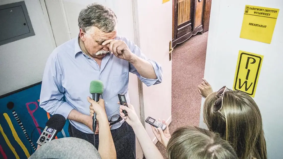 Rafał Skąpski w siedzibie PIW-u, 7 lipca 2015 r. / Fot. Krzysztof Zuczkowski / FORUM