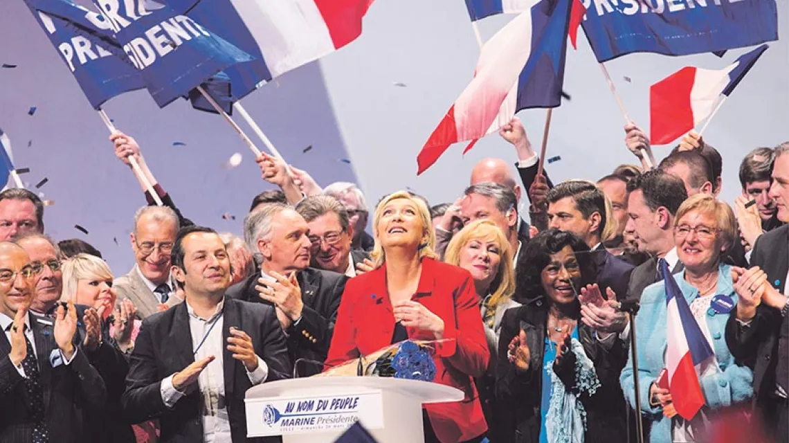 Przewodnicząca Frontu Narodowego Marine Le Pen na wiecu wyborczym w Lille, 26 marca 2017 r. / Fot. Kristina Afanasyeva / SPUTNIK / EAST NEWS