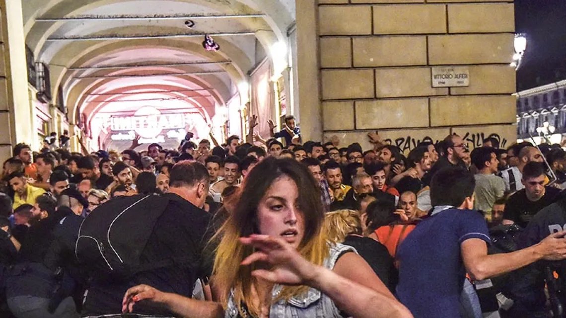 Panika na Piazza San Carlo w Turynie, 3 czerwca 2017 r. / Fot. Giorgio Perottino / REUTERS / FORUM