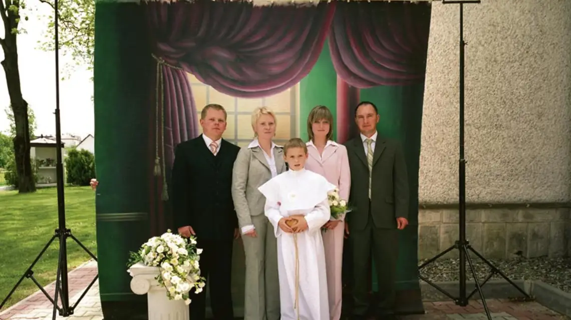 Przemysław Pokrycki, z cyklu „Rytuały przejścia”, Mircze 2006 r. / fot. Przemysław Pokrycki / Reporter