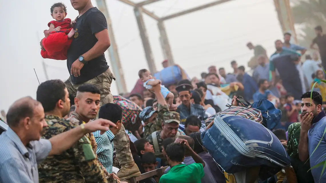 Sunniccy uchodźcy z Ramadi na przedmieściach Bagdadu, 19 maja 2015 r. / / fot. STRINGER / REUTERS / FORUM