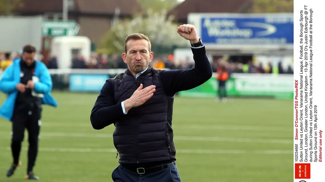 Justin Edinburgh jako trener Leyton Orient / Fot. Simon O'Connor / TGA Photo / REX / East News / 