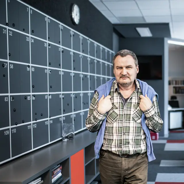 Wojciech Pięciak w redakcji „Tygodnika Powszechnego” / fot. Grażyna Makara