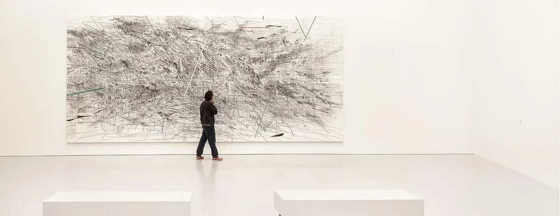 Fragment wystawy Julie Mehretu Kairos / Wariacje Duchologiczne w Muzeum Sztuki Nowoczesnej w Warszawie // Fot. Jacek Taran