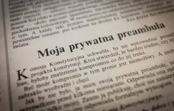 Stefan Wilkanowicz" Moja prywatna preambuła", „TP” nr 6/1995