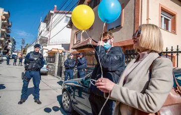 Protest przeciwko rosyjskiej agresji na Ukrainę. Prisztina, Kosowo, 25 lutego 2022 r. / FERDI LIMANI / GETTY IMAGES