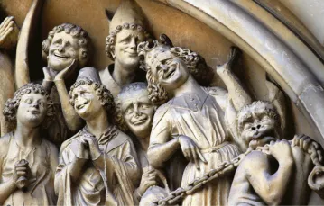 Południowy, tzw. książęcy portal katedry w Bambergu (Niemcy), fragmenty sceny Sądu Ostatecznego (1225–1237) / fot. AlbumRomanski.pl / 