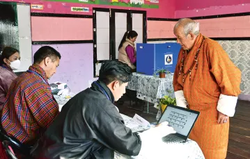 Wybory powszechne w Bhutanie.Thimphu, 9 stycznia 2024 r. / Fot. Kyodo News / Getty Images