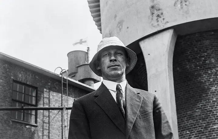 Teatr w Essen, budynek zaprojektowany przez Alvara Aalto. // Fot. Steffen Schmitz / Domena publiczna / Wikimedia