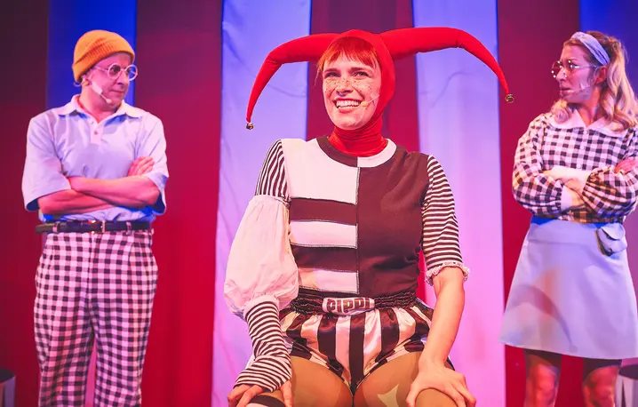 Spektakl "Pippi Långstrump", Teatr Lalki i Aktora z Wałbrzycha; Festiwal Teatrów dla Dzieci, Nowohuckie Centrum Kultury w Krakowie // materiały prasowe NCK