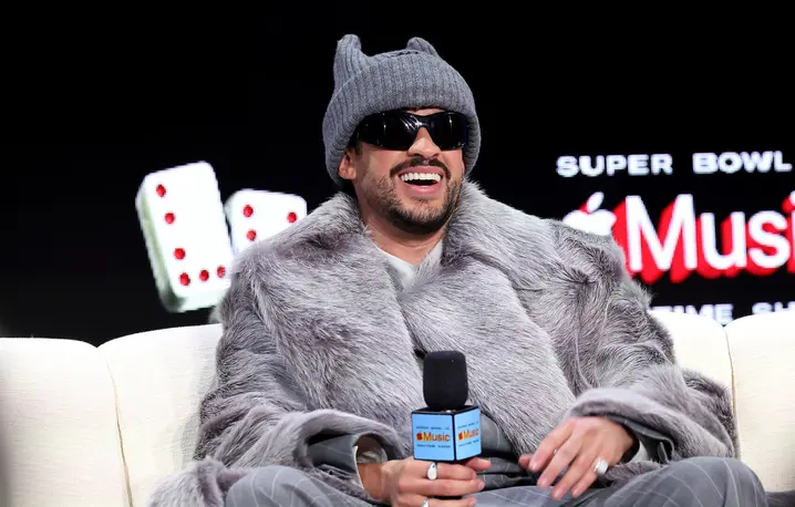 Bad Bunny podczas konferencji prasowej przed meczem Super Bowl LX. San Francisco, 5 lutego 2026 r. // Fot. Mike Coppola / Getty Images
