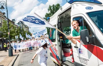 Protest lekarzy rezydentów, Warszawa, czerwiec 2016 r. / ANDRZEJ HULIMKA / REPORTER