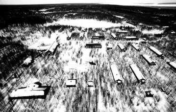 Fotografie Tomasza Kiznego z projektu „Martwa Droga” przedstawiają linię kolejową Czum–Salechard–Igarka, budowaną przez więźniów w latach 1947-53 / 
