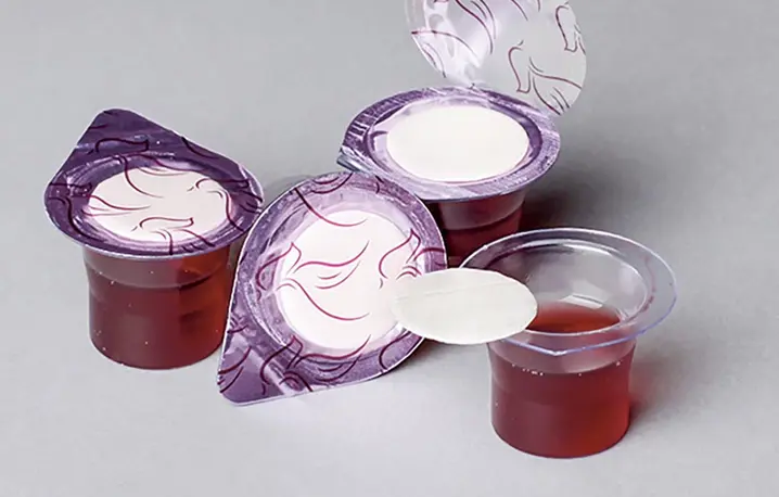 Produkowane w USA zestawy hostii i wina do konsekracji / / BLESSED COMMUNION / MAT. PRASOWE