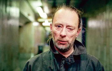 Thom Yorke usiłuje uciec ze stacji metra w filmie „Anima” / MATERIAŁY PRASOWE