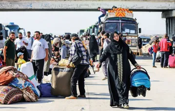 Ewakuowani z Dary cywile przybywają do prowincji Idlib, gdzie trwa już kluczowa ofensywa wojny, Idlib, lipiec 2018 r. / EKREM MASRI / ANADOLU AGENCY / AFP / EAST NEWS