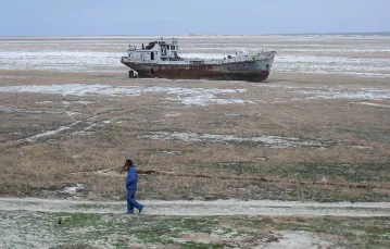 Wysychające Jezioro Aralskie, Kazachstan / DOMENA PUBLICZNA