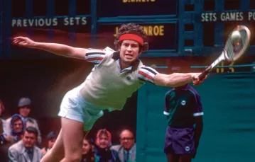 John McEnroe przegrywa z Björnem Borgiem, Wimbledon,  5 lipca 1980 r. / ADAM STOLTMAN / ALAMY STOCK PHOTO / BEW