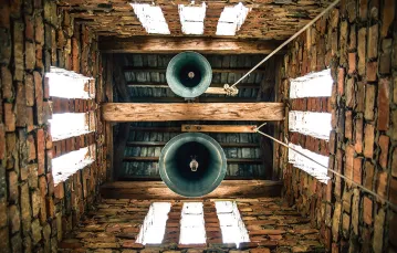 Bezimienny dzwon u św. Jana Chrzciciela w Wielkim Wełczu, 1612 r. / RENATA DĄBROWSKA DLA „TP”
