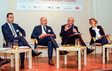 Dyskusja w czasie konferencji: Władysław Kosiniak-Kamysz, Maciej Szpunar, bp Donal McKeown i Agata Gostyńska-Jakubowska / KRZYSZTOF BABULEWICZ