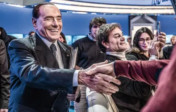 Silvio Berlusconi w studiu telewizyjnym, znów w politycznym żywiole, listopad 2017 r. / ALESSANDRA BENEDETTI / CORBIS / GETTY IMAGES