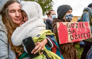 Protest „Matki na granicę”, Michałowo, 23 października 2021 r. / ATTILA HUSEJNOW / FORUM